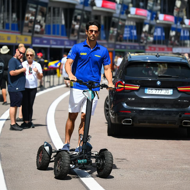 Lucas Di Grassi Riding on MIA Four