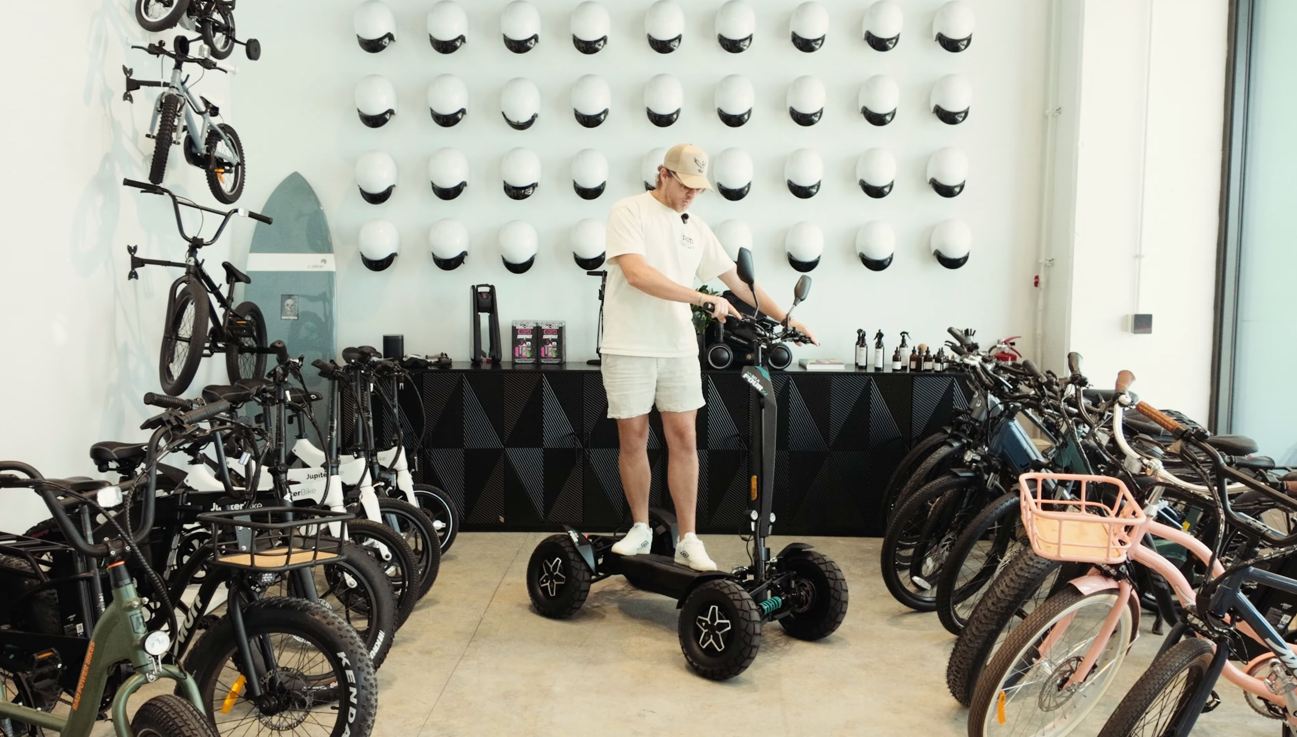 Man Testing MIA Four X4 In the Store